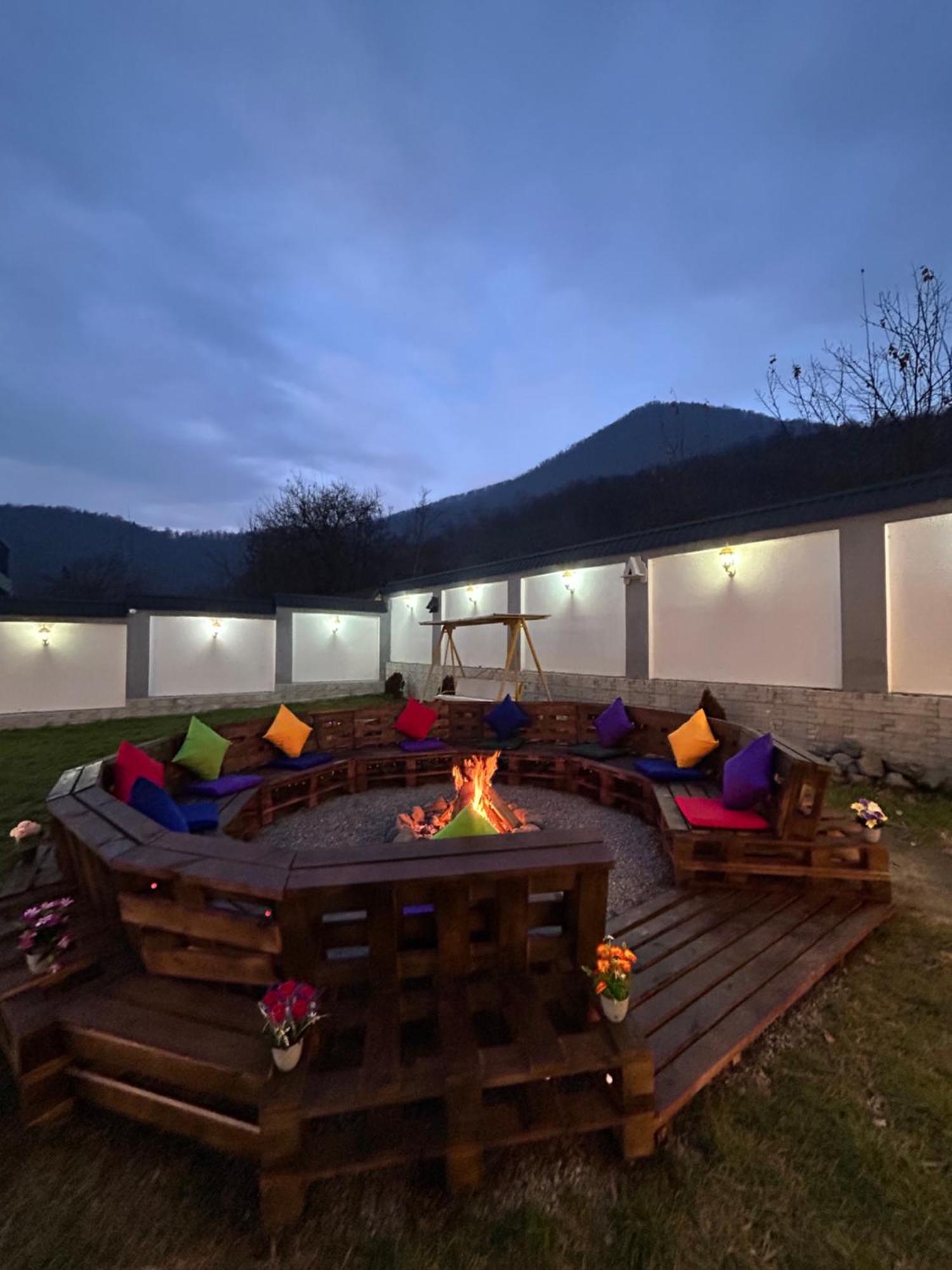 Qafqaz Mountside Chalet Габала Екстер'єр фото